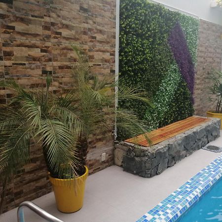 Hostal Perla Real Inn 과야킬 외부 사진