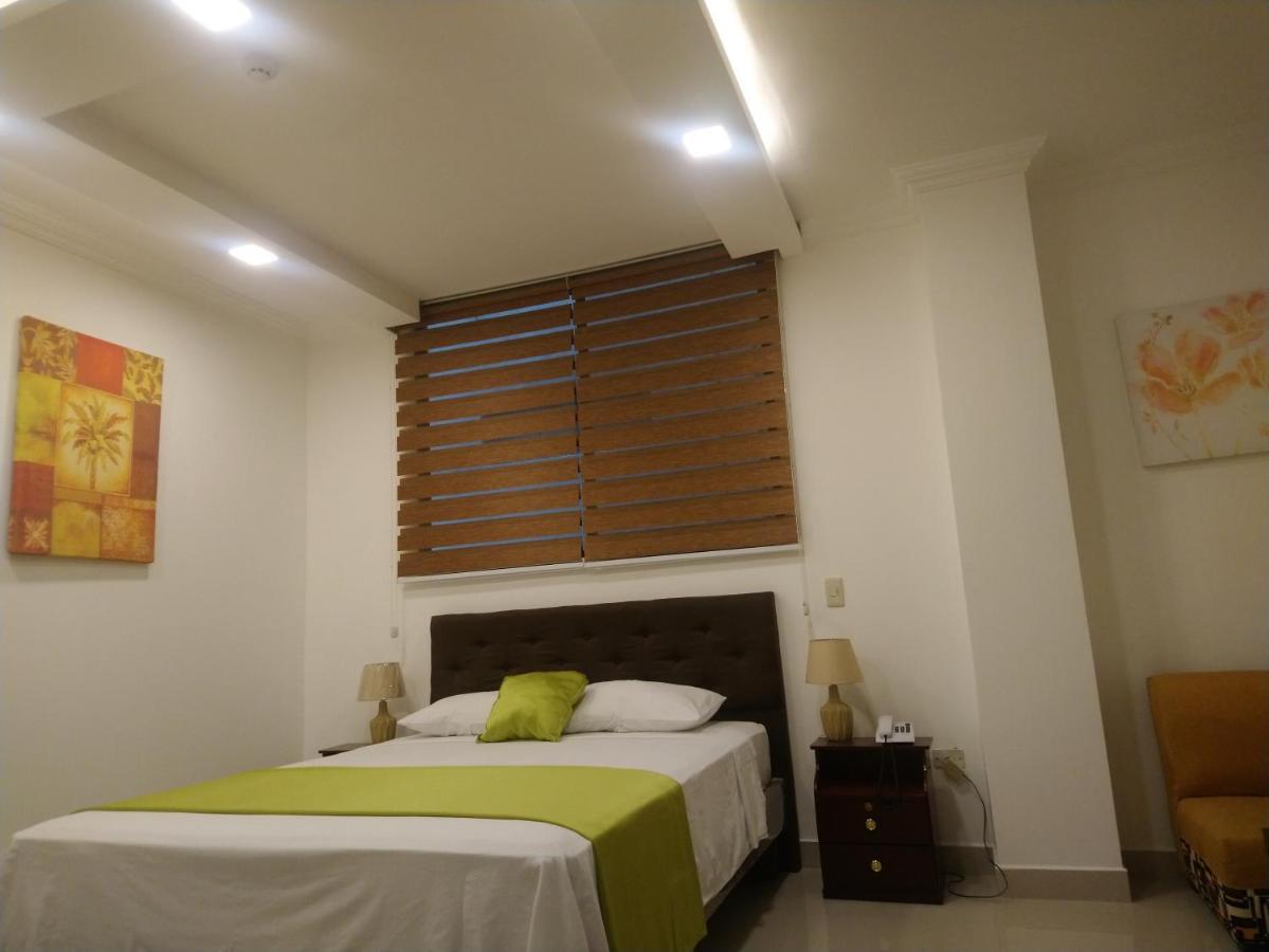 Hostal Perla Real Inn 과야킬 외부 사진