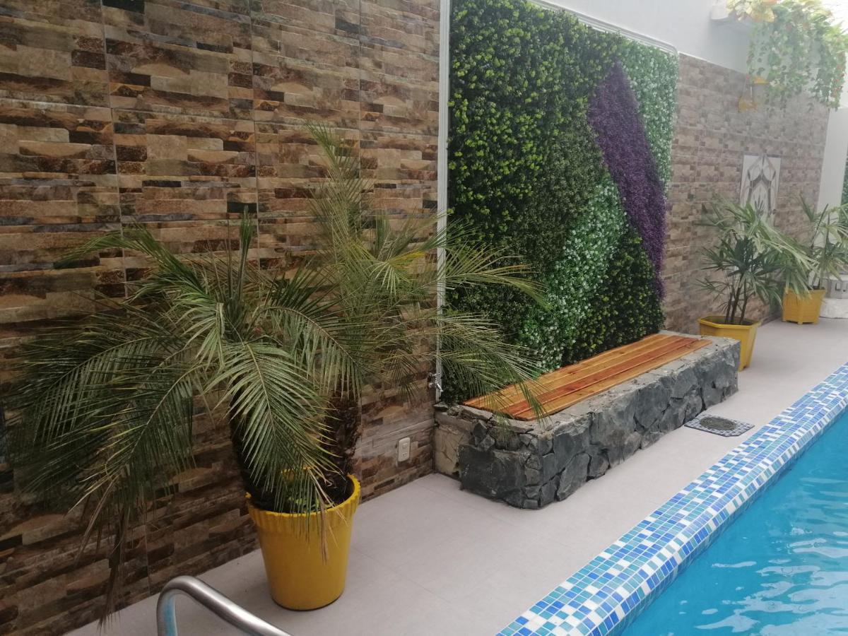 Hostal Perla Real Inn 과야킬 외부 사진
