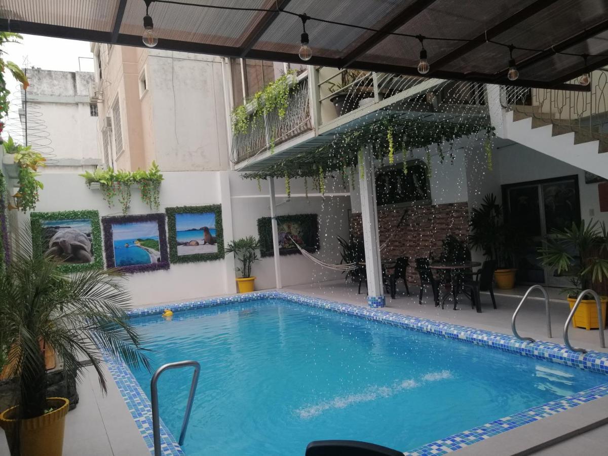 Hostal Perla Real Inn 과야킬 외부 사진